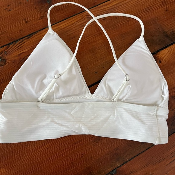 H&M Bathing Suit Top - Picture 2 of 2